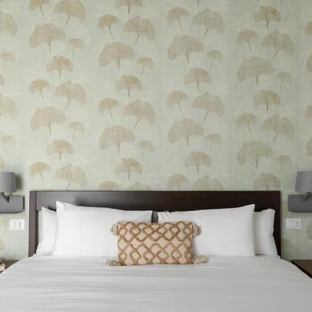 Riviera Collection - And 3*