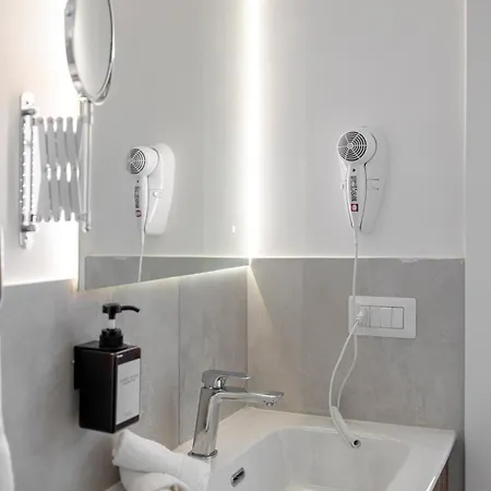 Riviera Collection - And