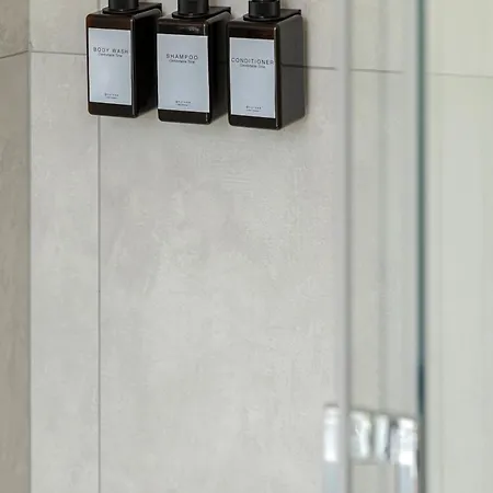 住宿加早餐酒店 Riviera Collection - And